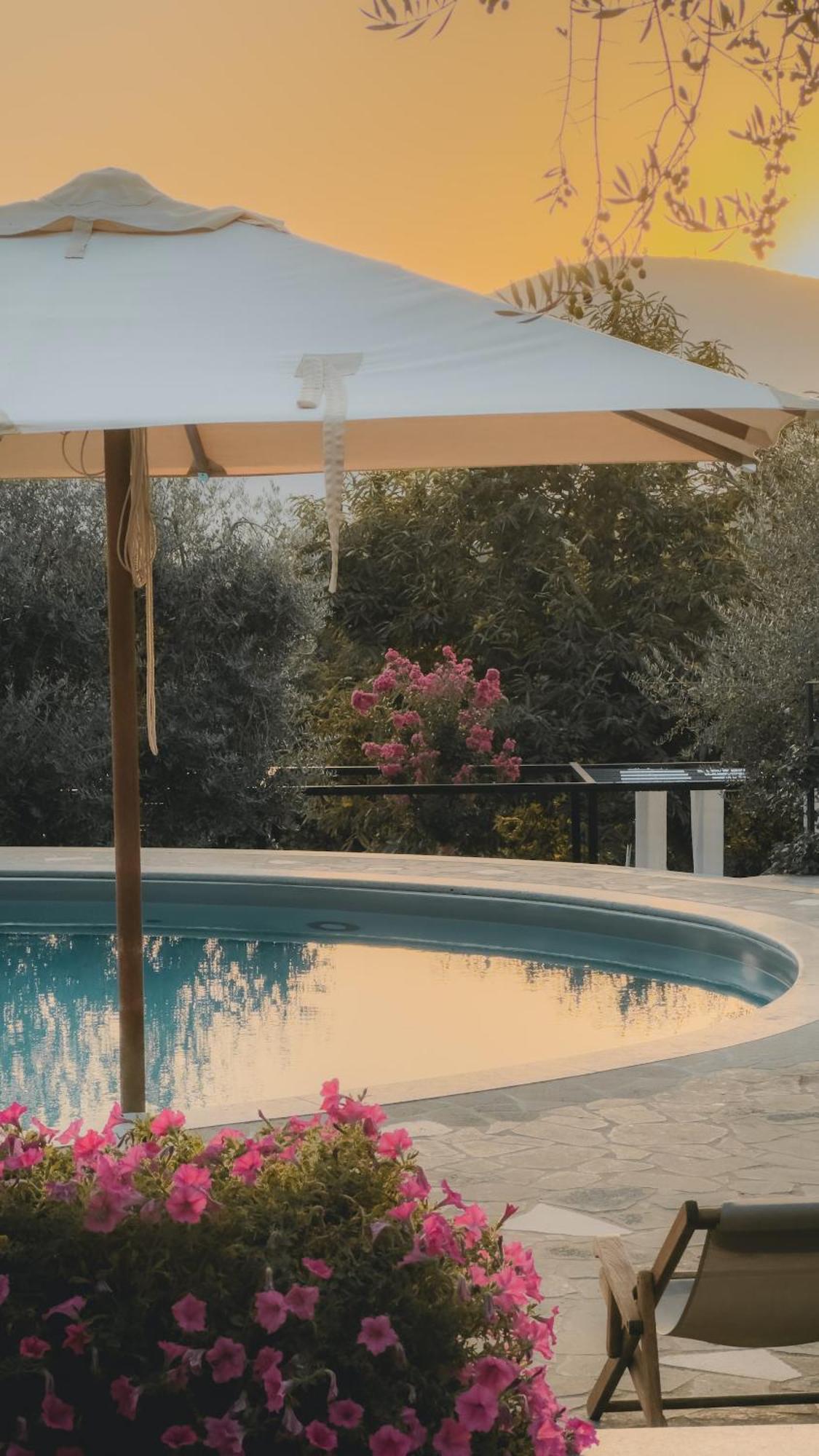 Agriturismo La Valle Di Vico คาปราโรลา ภายนอก รูปภาพ