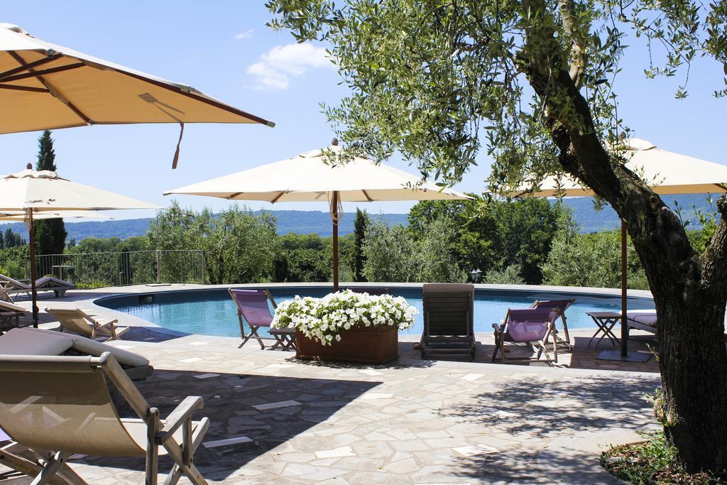 Agriturismo La Valle Di Vico คาปราโรลา ภายนอก รูปภาพ